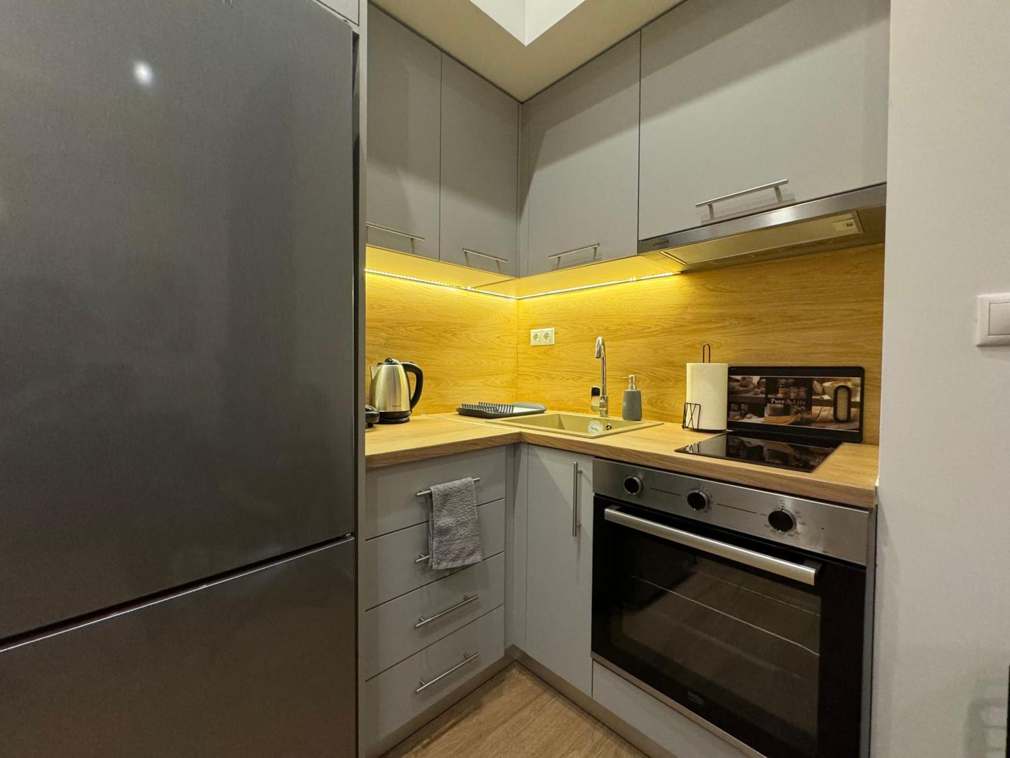 Apartamento Dekolomvou Tesalónica Exterior foto